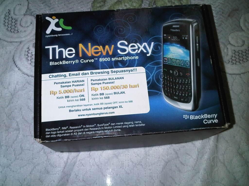 Blacberry Javelin 8900 - BLACK (MULUS, TERAWAT, PIN ANGKA)