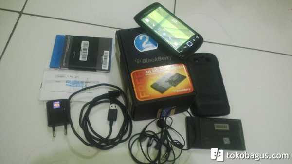 DIJUAL HANPHONE BLACKBERRY MONZA