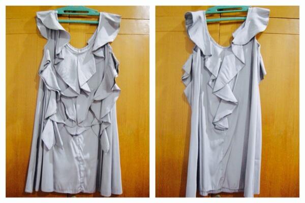 Preloved/ garage sale : baju kaos dress branded (next, zara, mango, trf, dll) murah.