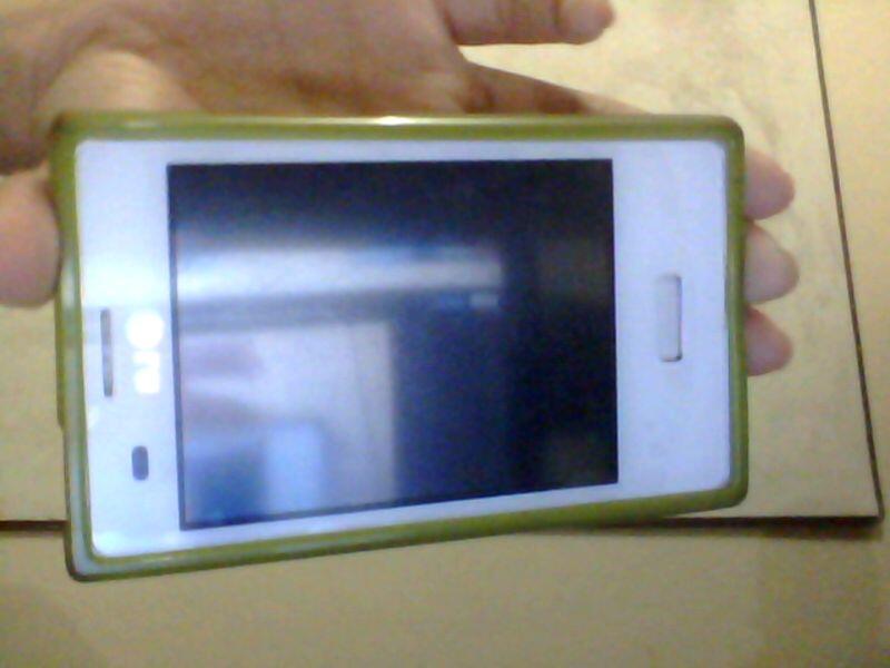 Lg optimus l3 e400