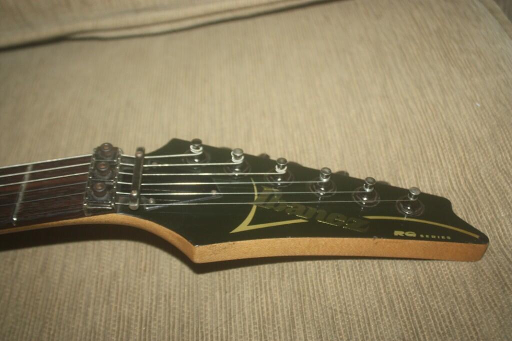 Terjual **RockPizzGuitar** IBANEZ RG250 FUJIGEN MADE IN 