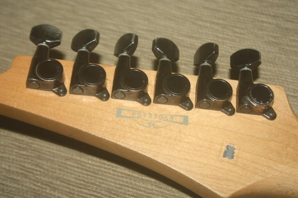 Terjual **RockPizzGuitar** IBANEZ RG250 FUJIGEN MADE IN 