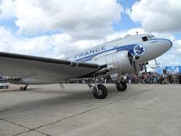 Pesawat Douglas DC-3 &#91;Keren gan&#93;