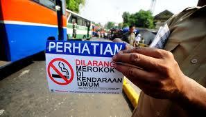 10 Hal yang bikin Agan Menderita dalam Kendaraan Umum
