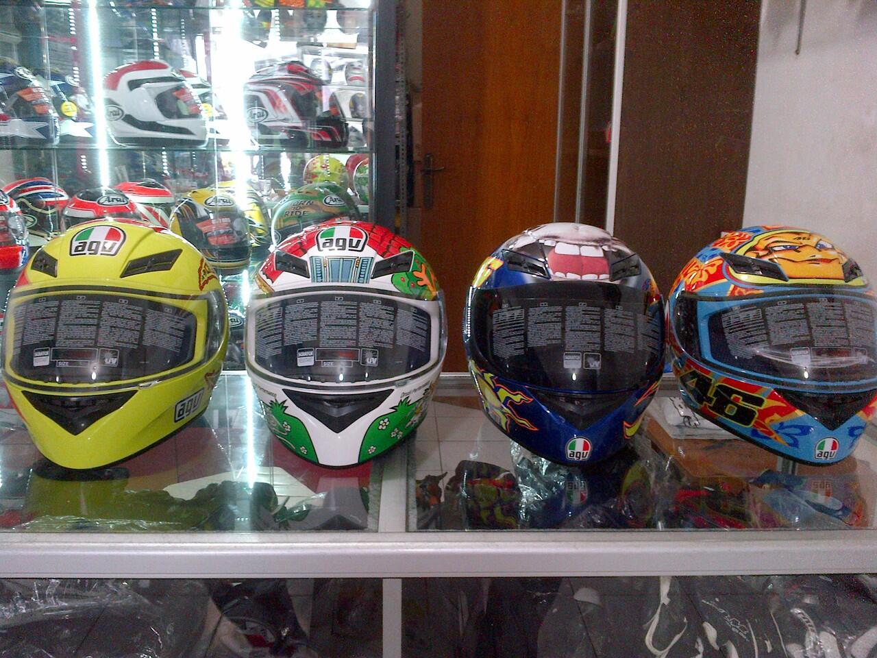 Helmet Arai, HJC, AGV, Nolan, X-Lite, Shoei, KBC, Ozi ( Bandung )