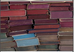 Instalasi Tumpkan Buku Oleh Anouk Kruithof