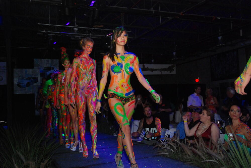 Fashion opo maneh iki ??? fashion lain dari yang lain!