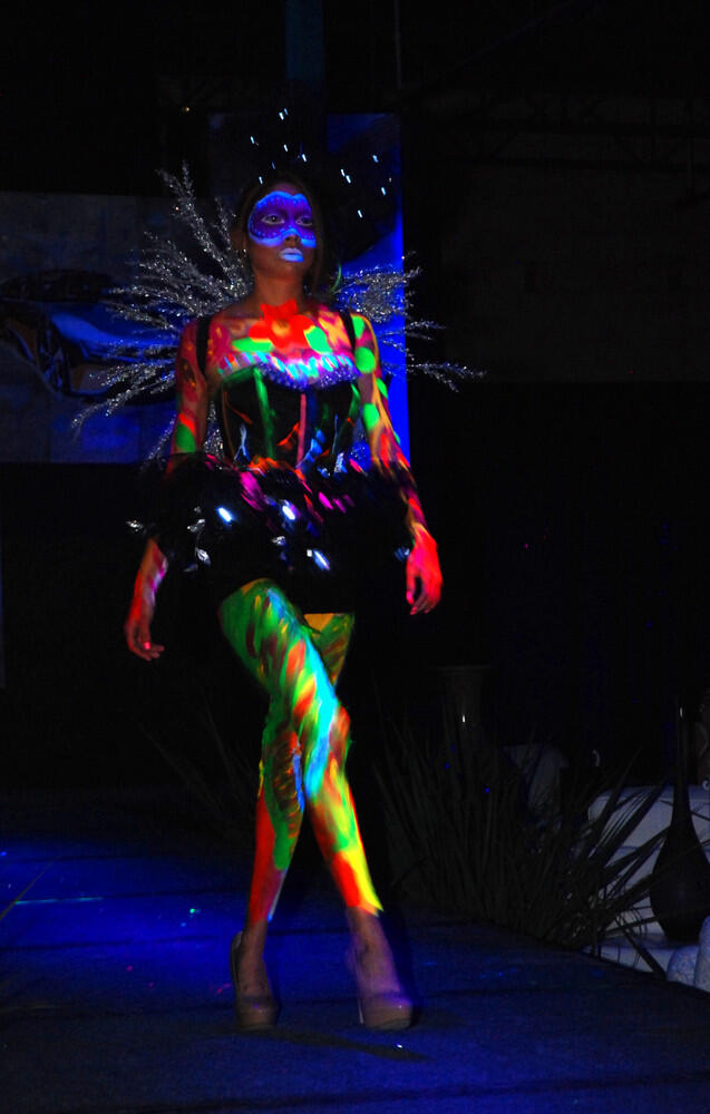 Fashion opo maneh iki ??? fashion lain dari yang lain!