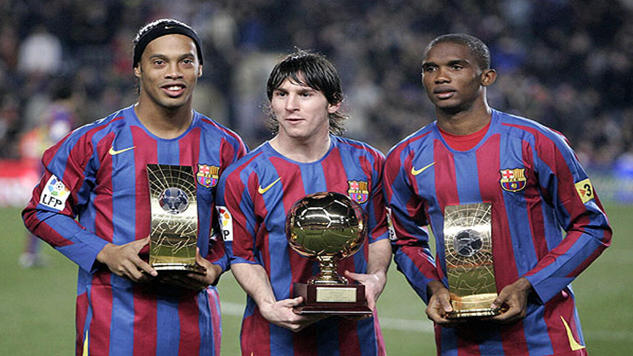 MOMEN2 MENGHARUKAN RONALDINHO &amp; MESSI ( PICTURE !! )