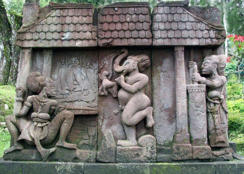 Uji Keperawanan Dan Kesetiaan Istri Di Candi Sukuh Gunung Lawu