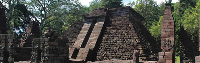 Uji Keperawanan Dan Kesetiaan Istri Di Candi Sukuh Gunung Lawu
