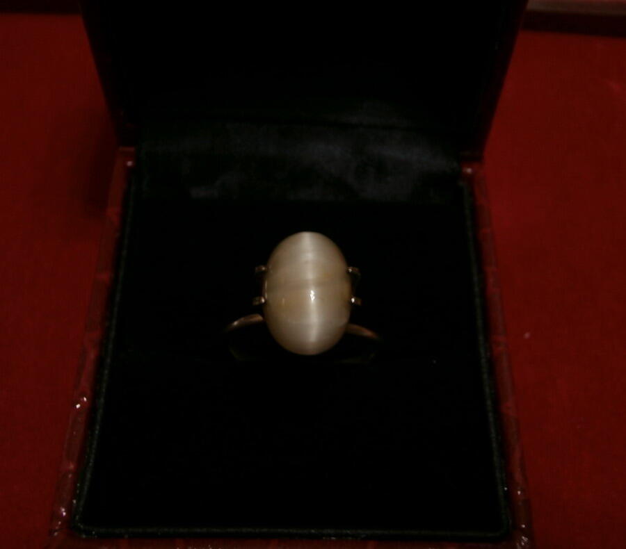 ***Batu permata Ruby,Sapphire,Emerald,Cat eyes.........***