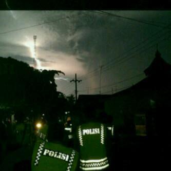 Erupsi Gunung Kelud dalam Foto 13/2/14 22.50WIB