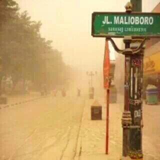 Pray For Gunung Kelud With Pict