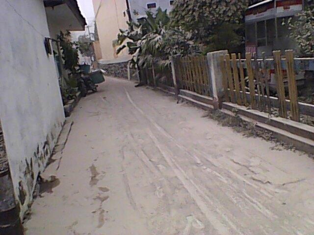 Share Foto-Foto LETUSAN GUNUNG KELUD DISINI ! 