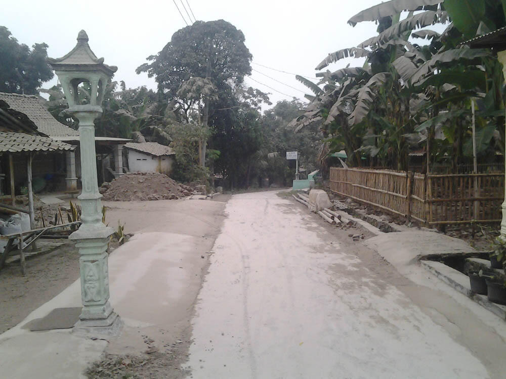 dampak meletusnya gunung kelud sampai Sragen jawa tengah