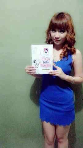 Novel Cinta Naik Tangga Karya Indra Defandra