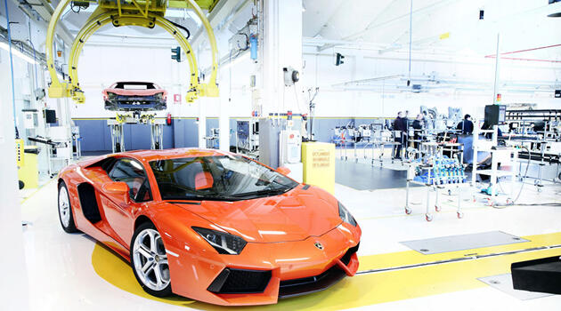 Jalan jalan ke pabrik Lamborghini di Italia