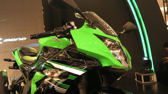 Ninja 250RR , harga 40 juta ?? hancur lebur market CBR