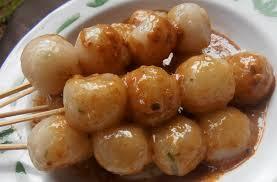 Macam-Macam Makanan Indonesia yang di campuri bumbu kacang