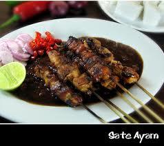 Macam-Macam Makanan Indonesia yang di campuri bumbu kacang