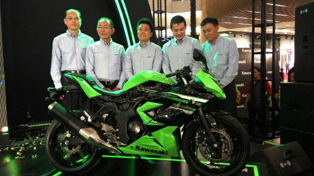 New Kawasaki Ninja 250 RR Mono Dijual Rp 40 Jt'an !!!