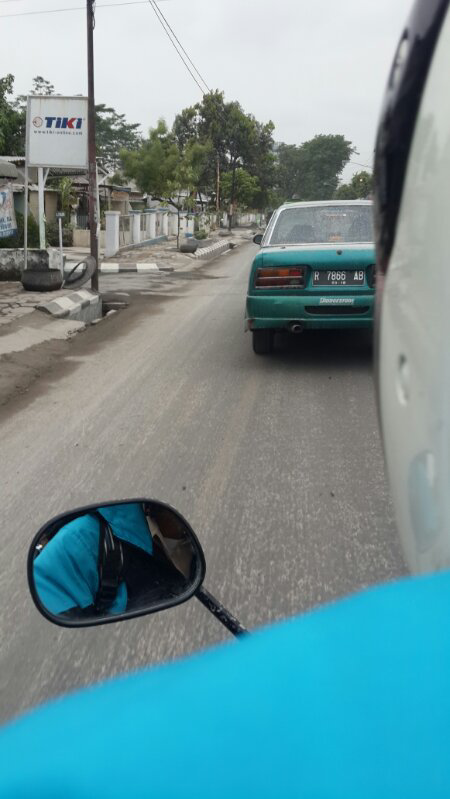 ABU VULKANIK G. KELUD DI PURWOKERTO