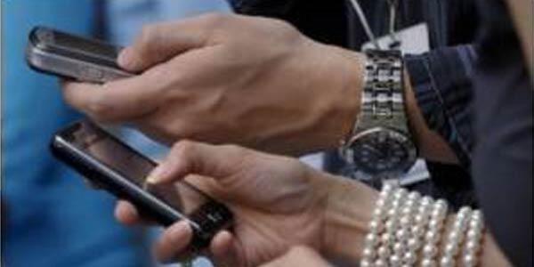 3 Sms untuk Merusak Hubungan Agan ,, yang Bosen Pcaran Masuk di Jamin Ngakak
