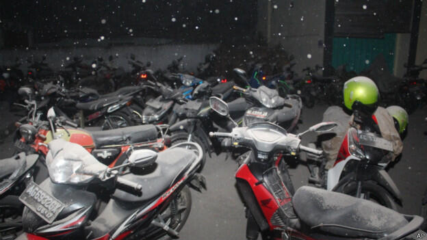 GUNUG KEDIRI MELETUS