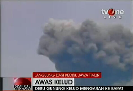 &#91;penampakan&#93; Menurut agan bentuk awannya mirip apa?