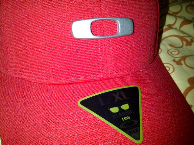 Terjual Topi Oakley Metal Gas Can Cap 2 0 Original Bnwt terjual topi oakley metal gas can cap 2 0 original bnwt