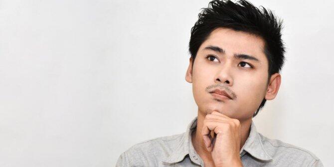 7 Sikap pria yang sering disalahartikan oleh wanita, Setuju?