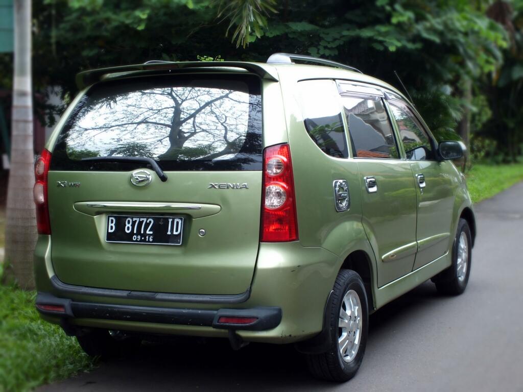 Terjual Daihatsu Xenia 13 Sporty 2006 Warna Hijau Metalik Original