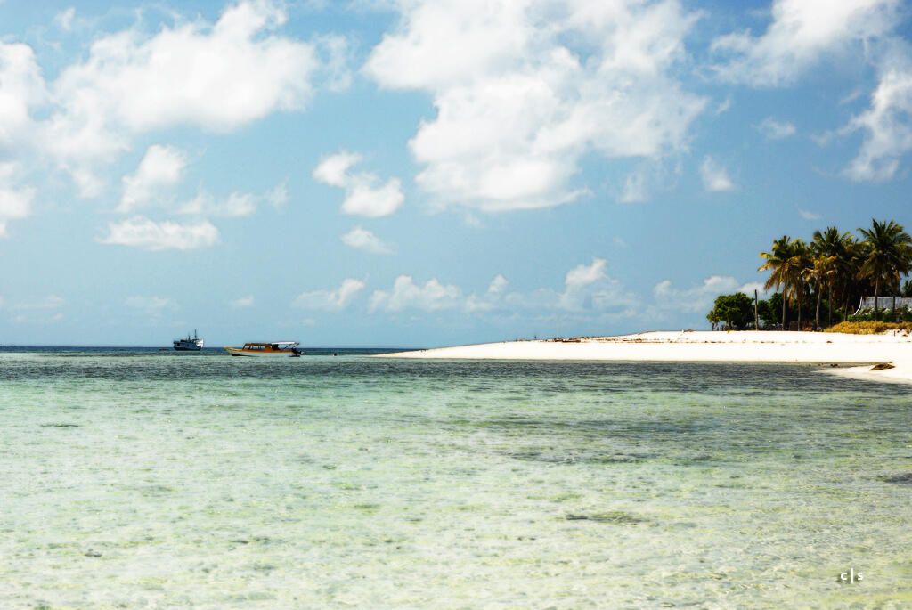 5 Pulau Indah di Indonesia yg Tersembunyi