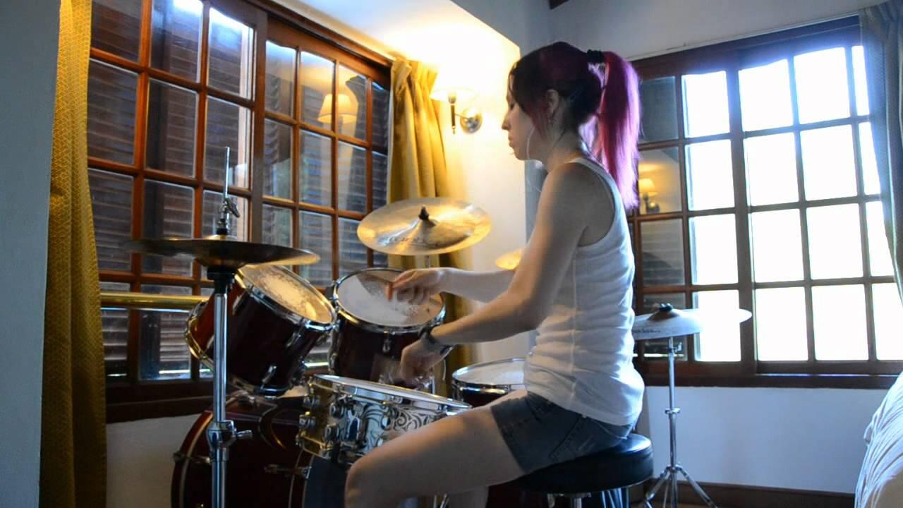 &#91;PICT&#93; The Best Female Drummer &#91;BB Dikit&#93;