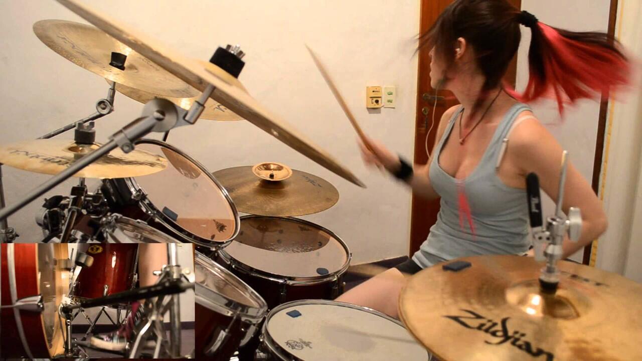 &#91;PICT&#93; The Best Female Drummer &#91;BB Dikit&#93;