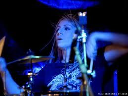 &#91;PICT&#93; The Best Female Drummer &#91;BB Dikit&#93;