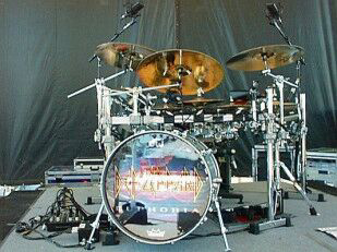 Kisah Inspiratif Rick Allen Drummer 'Def Leppard'