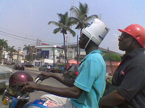 helm kreatif(design terbaru)