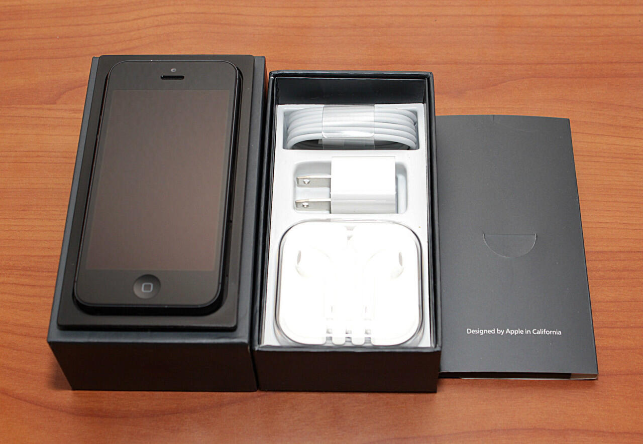 APPLE IPHONE 5S /5 &amp; SAMSUNG S4 ZOOM 100% ASLI ORIGINAL + BARU &amp; TRSEGEL HRGA PROMOO