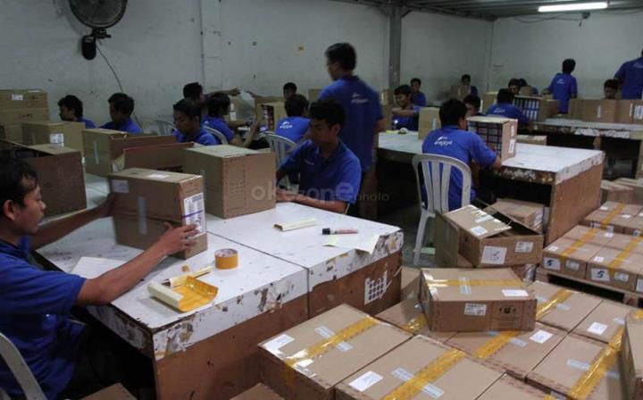 APPLE IPHONE 5S /5 &amp; SAMSUNG S4 ZOOM 100% ASLI ORIGINAL + BARU &amp; TRSEGEL HRGA PROMOO