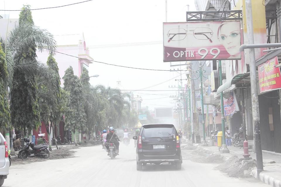 &#91;PIC&#93; Keadaan Kota Kediri Pasca Letusan Gunung Kelud (H+1)