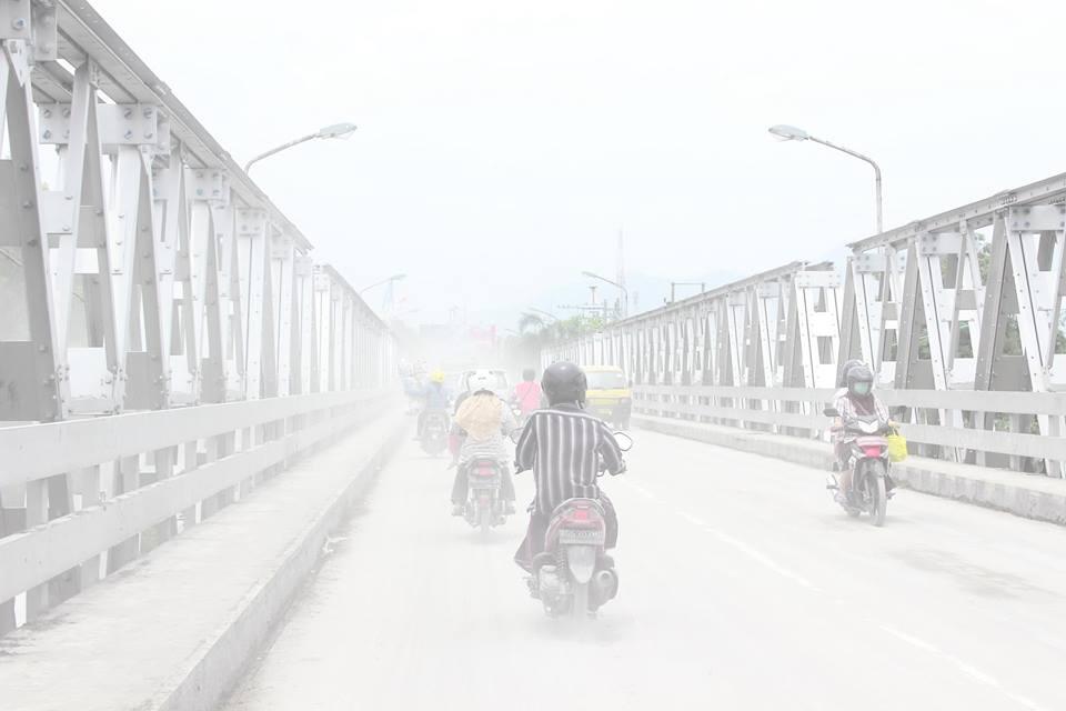 &#91;PIC&#93; Keadaan Kota Kediri Pasca Letusan Gunung Kelud (H+1)