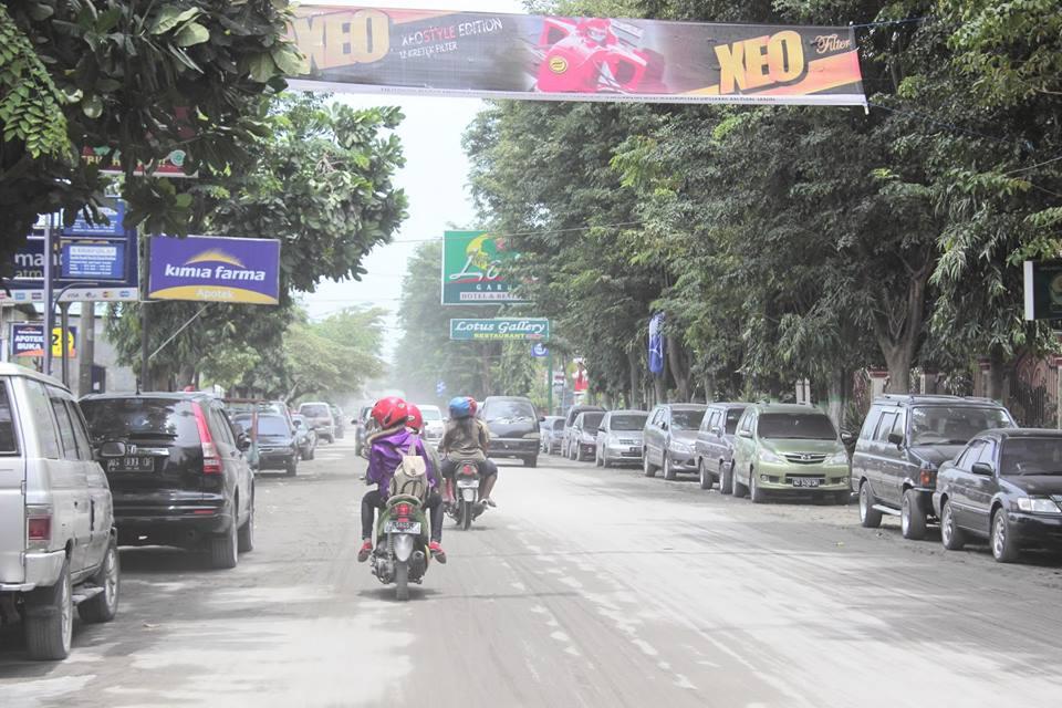 &#91;PIC&#93; Keadaan Kota Kediri Pasca Letusan Gunung Kelud (H+1)