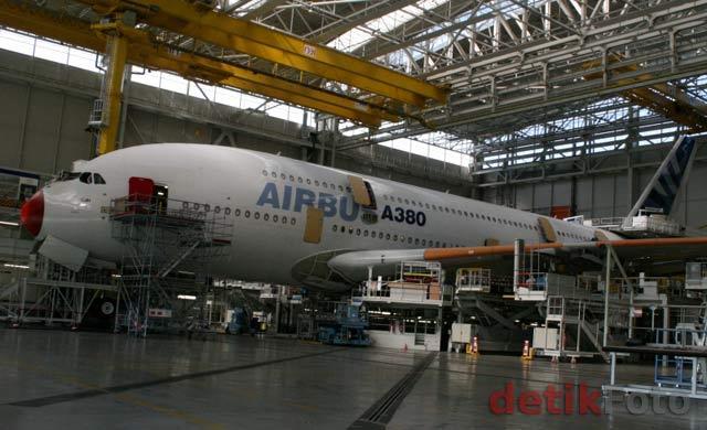 Pesawat Jumbo Airbus 380 Tak Bisa Terbang Jika PTDI Tutup