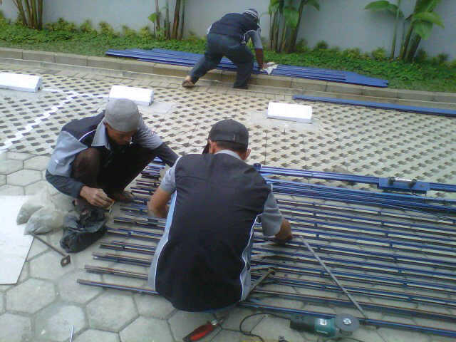jasa pasang rooling dorr & etalase bandung