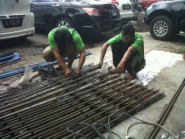 jasa pasang rooling dorr & etalase bandung