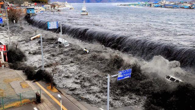 25 Epic Foto Momen dari Bencana Kehancuran