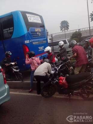 Tak Ada Barbel Motorpun Jadi