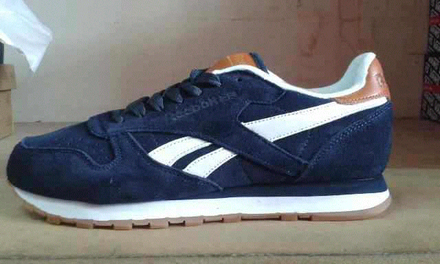 Terjual Jual  sepatu  reebok  classic  leather 30th 